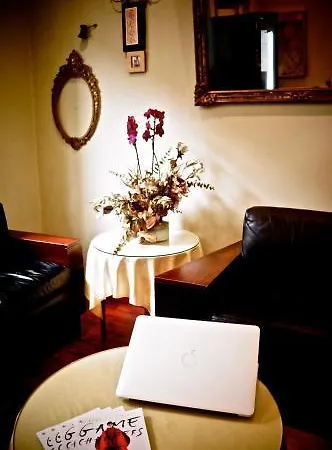 Hotel Bentley New 2*